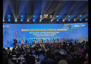 Rakor Kepala Daerah Merajut Asa di Era Digital, Revitalisasi Pendidikan sebagai Fondasi Manusia Unggul Sinergi Pusat Daerah dan Komitmen Melawan Ketertinggalan
