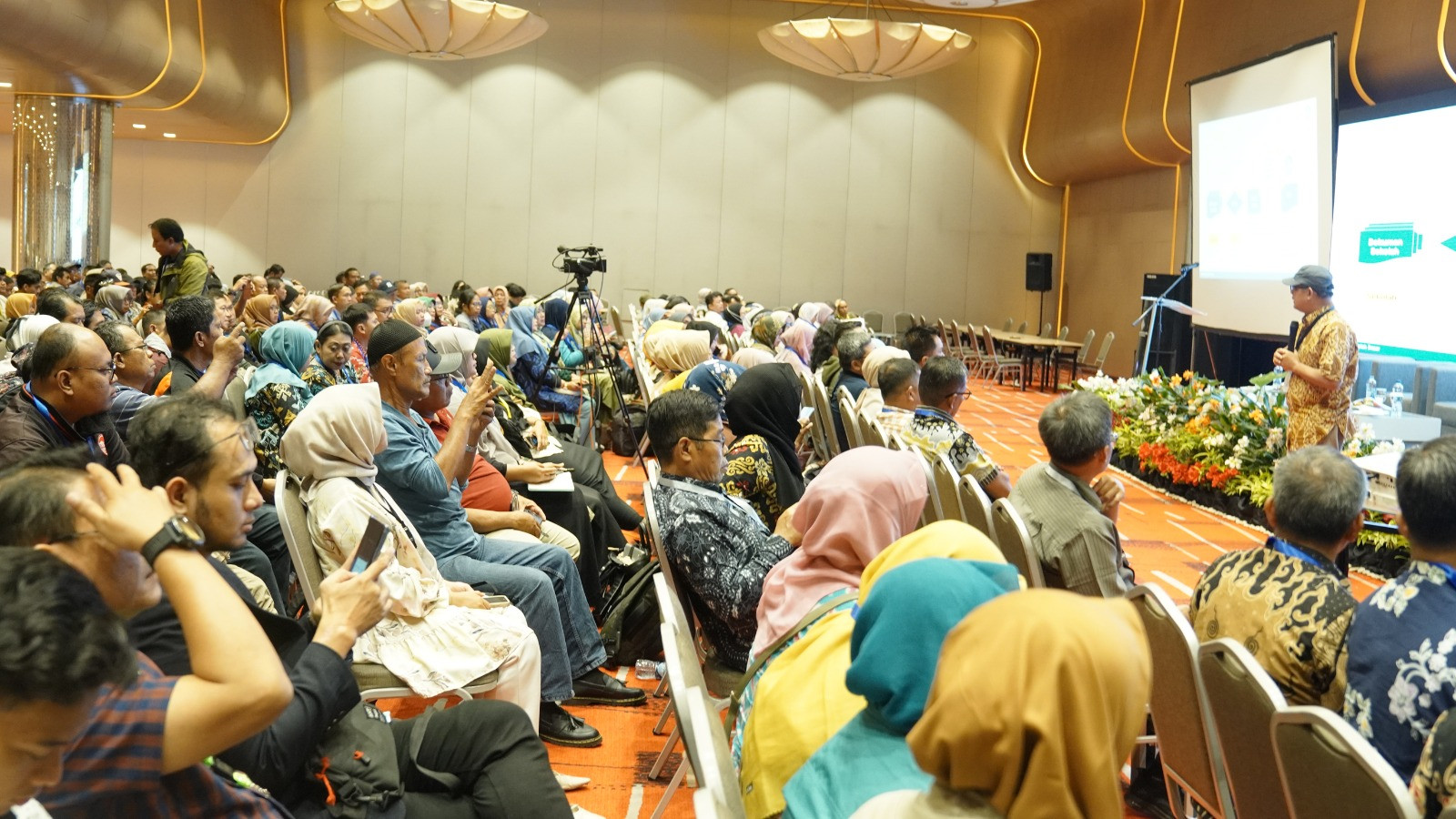 Revitalisasi Satuan Pendidikan Dukung Kenyamanan Pembelajaran di Kelas