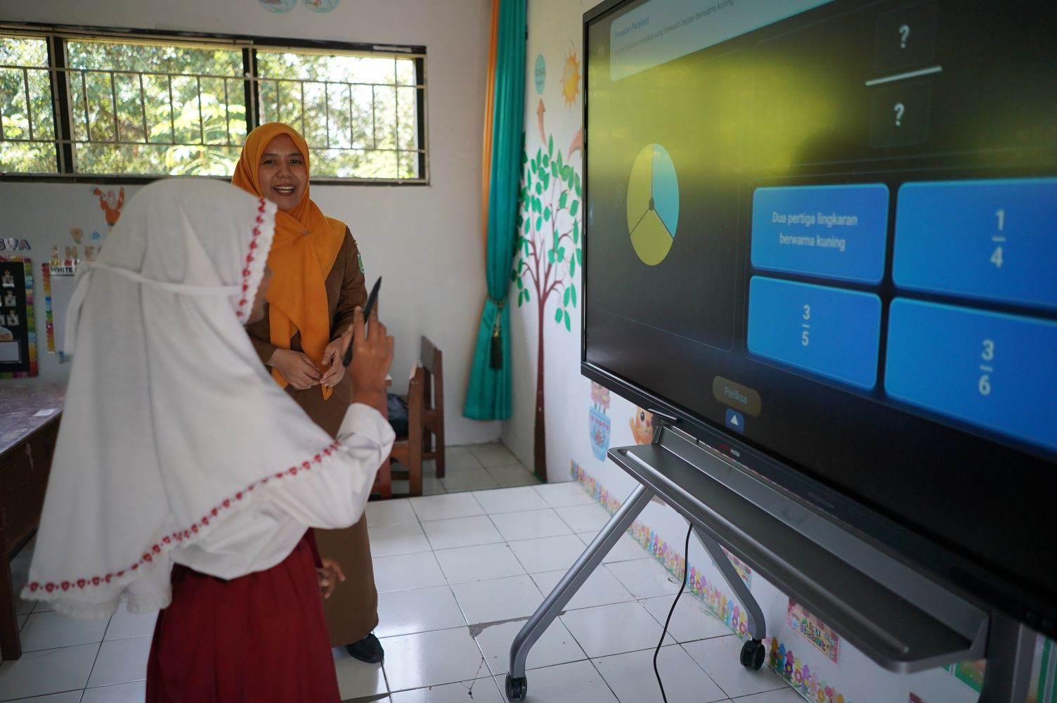 Tak Ada 3T dalam Pembelajaran Berbasis Digital